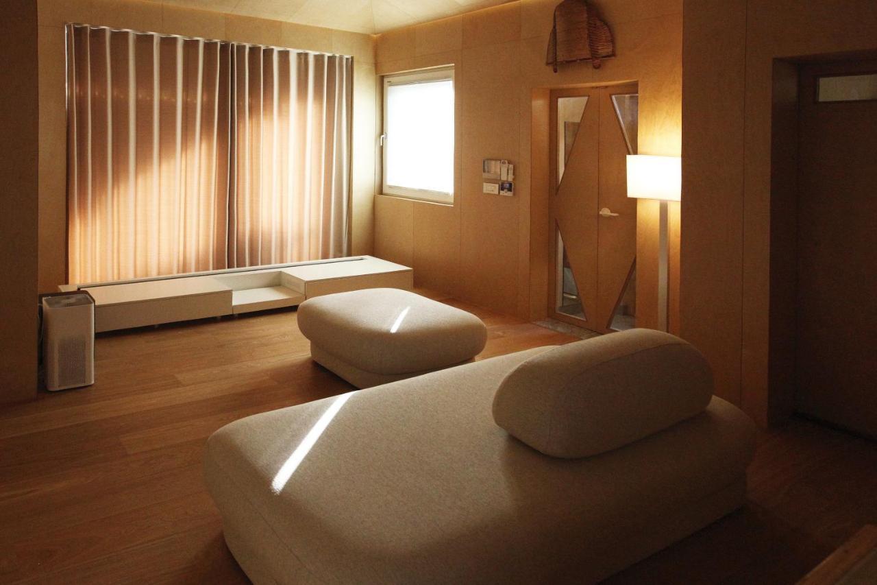 Entire Apartment Or Single Rooms In Homegarden Park Near Camp Humprehys 平沢市 エクステリア 写真